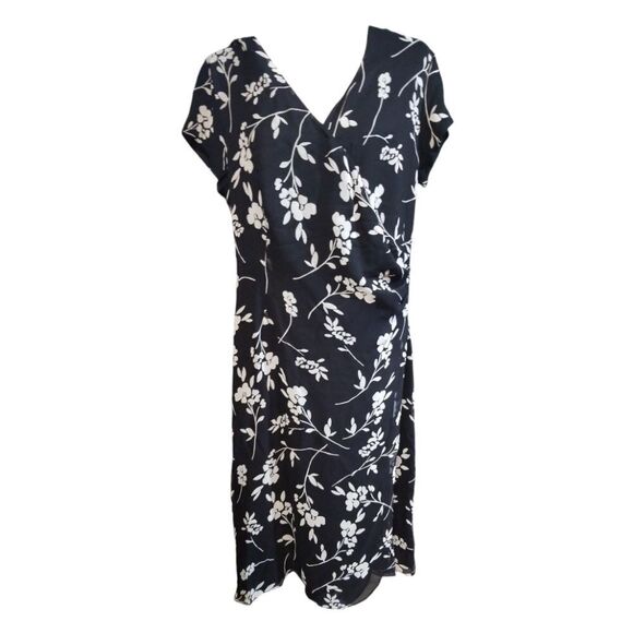 Casual Corner Midi Black and White Floral Dress Size 16 - Picture 1 of 8
